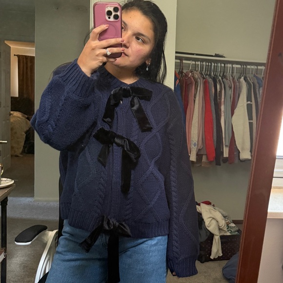 Tuckernuck Hyacinth House Knit Cardigan With Bows - Picture 4 of 4